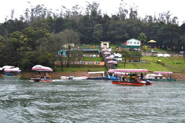 Mayiladuthurai to Ooty Taxi Service